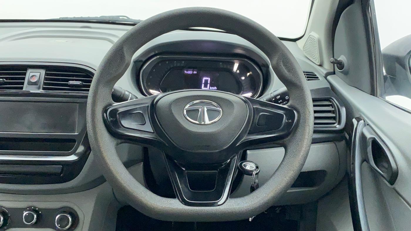 2021 Tata TIGOR Revotron XE, CNG, Manual, 39,845 km, Steering Wheel Close Up