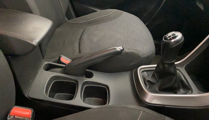 2019 Maruti S Cross DELTA 1.3, Diesel, Manual, 94,530 km, Gear Lever