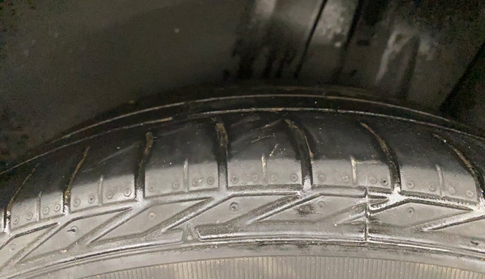 2019 Maruti S Cross DELTA 1.3, Diesel, Manual, 94,530 km, Left Rear Tyre Tread