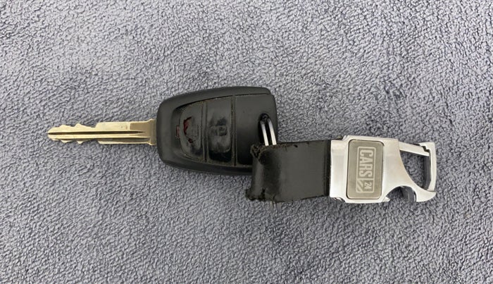 2018 Hyundai Grand i10 MAGNA 1.2 KAPPA VTVT, CNG, Manual, 56,874 km, Key Close Up