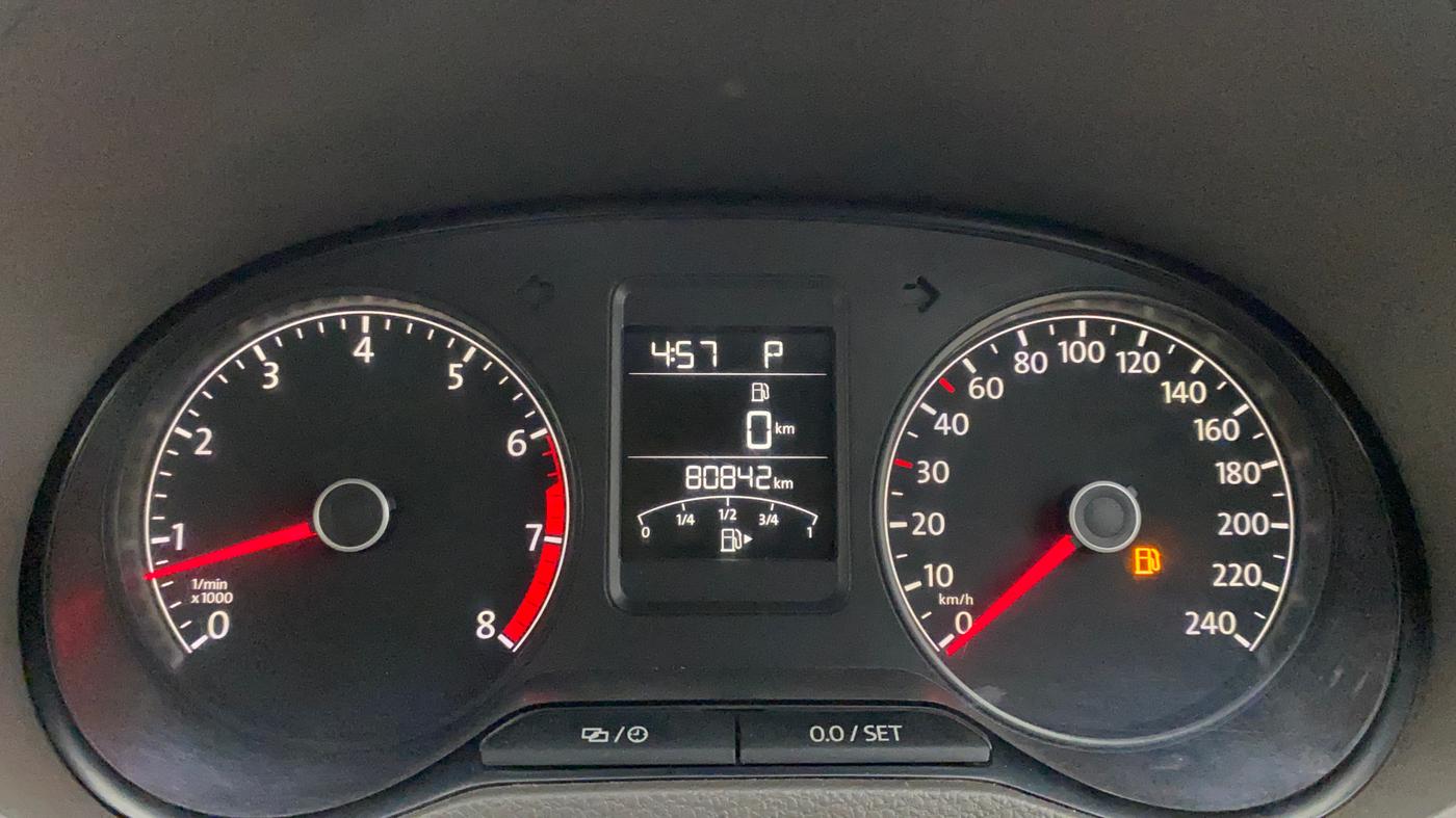 2016 Volkswagen Vento HIGHLINE PETROL AT, Petrol, Automatic, 80,842 km, Odometer Image