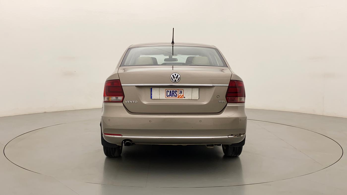 2016 Volkswagen Vento HIGHLINE PETROL AT, Petrol, Automatic, 80,842 km, Back/Rear
