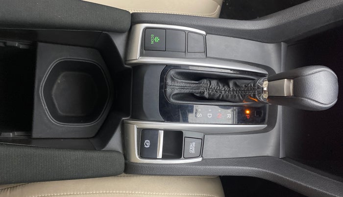2019 Honda Civic 1.8L I-VTEC V CVT, Petrol, Automatic, 32,303 km, Gear Lever