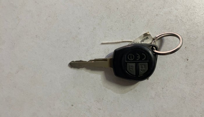 2022 Maruti New Wagon-R VXI CNG 1.0, CNG, Manual, 1,06,704 km, Key Close Up