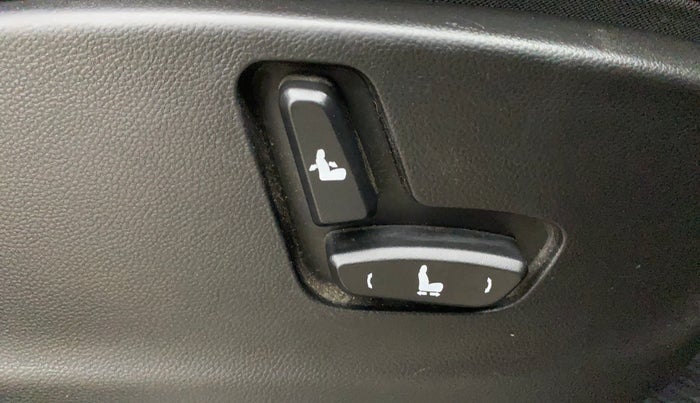 2019 MG HECTOR SHARP 1.5 DCT PETROL, Petrol, Automatic, 53,661 km, Driver Side Adjustment Panel