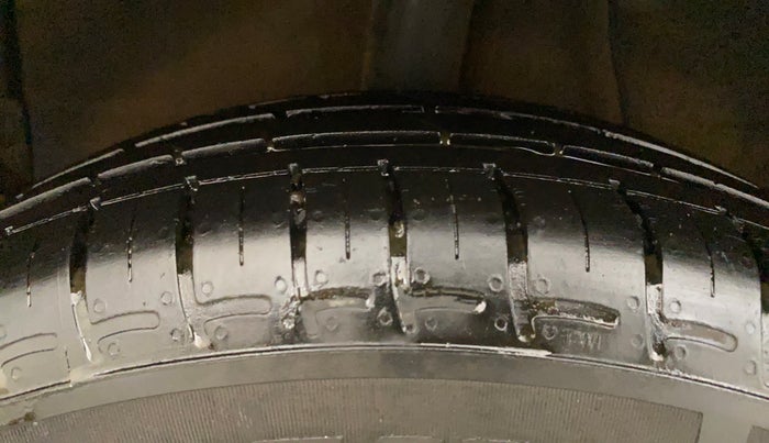 2022 Hyundai GRAND I10 NIOS MAGNA 1.2 KAPPA VTVT, Petrol, Manual, 16,553 km, Right Rear Tyre Tread