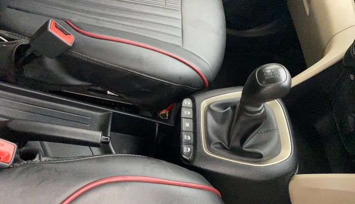 2022 Hyundai NEW SANTRO SPORTZ EXECUTIVE MT CNG, CNG, Manual, 25,999 km, Gear Lever