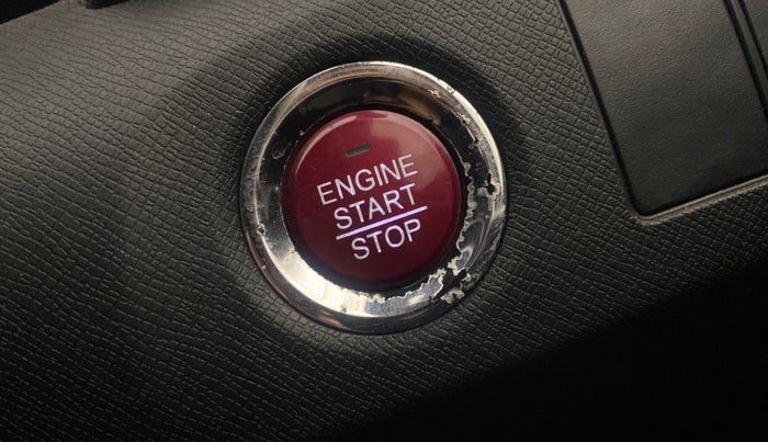 2018 Honda BR-V 1.5L I- DTEC V, Diesel, Manual, 61,710 km, Keyless Start/ Stop Button