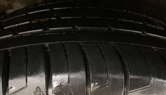 2018 Honda BR-V 1.5L I- DTEC V, Diesel, Manual, 61,710 km, Right Rear Tyre Tread