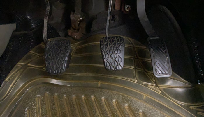 2015 Ford Ecosport TITANIUM 1.5L DIESEL, Diesel, Manual, 1,05,357 km, Pedals