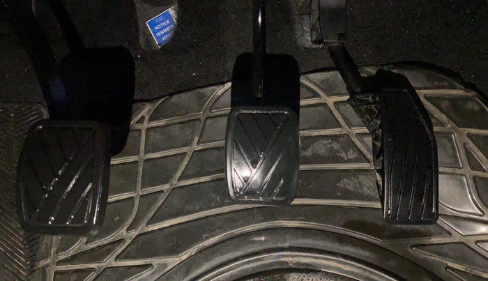 2018 Maruti Baleno DELTA PETROL 1.2, Petrol, Manual, 78,766 km, Pedals