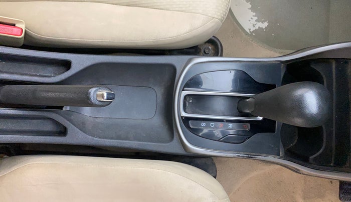 2018 Honda City 1.5L I-VTE V CVT, Petrol, Automatic, 1,44,063 km, Gear Lever