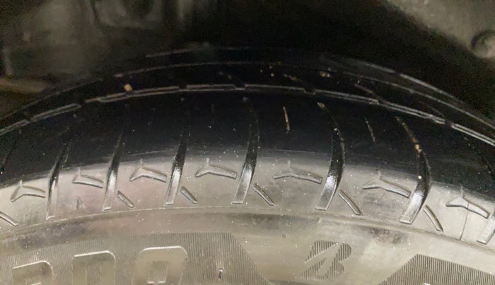 2018 Honda City 1.5L I-VTE V CVT, Petrol, Automatic, 1,44,063 km, Right Rear Tyre Tread