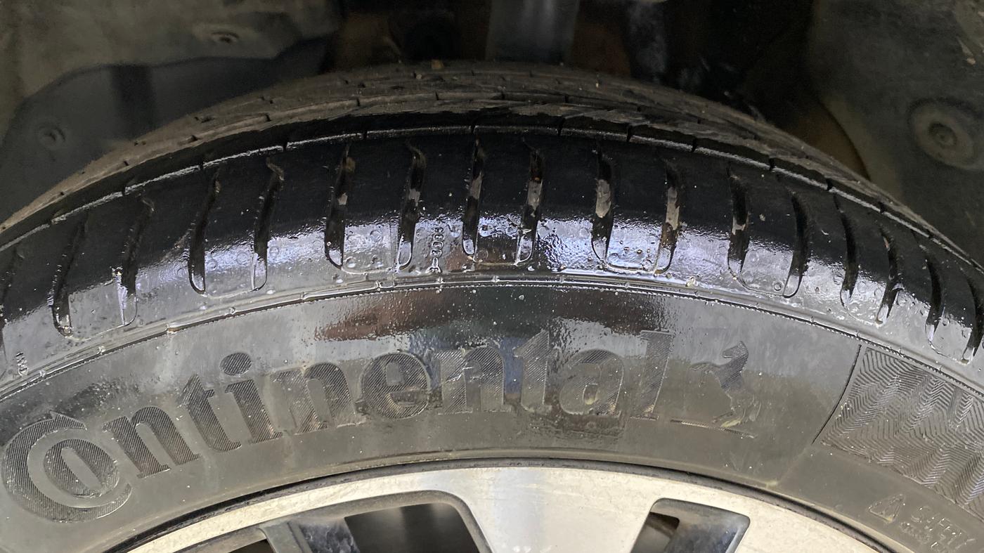 2021 MG HECTOR SHARP 1.5 DCT PETROL, Petrol, Automatic, 20,048 km, Left Front Tyre Tread