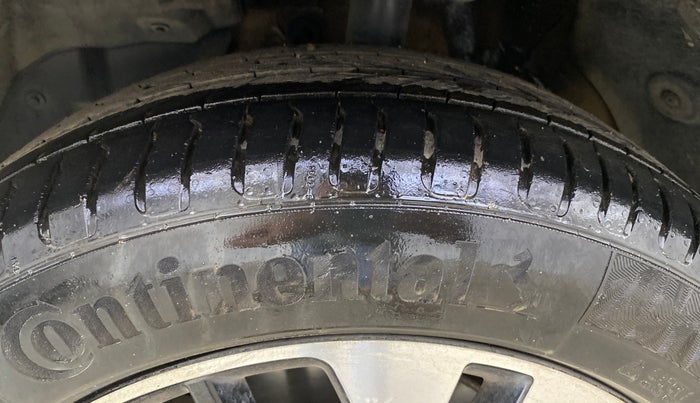 2021 MG HECTOR SHARP 1.5 DCT PETROL, Petrol, Automatic, 19,913 km, Left Front Tyre Tread