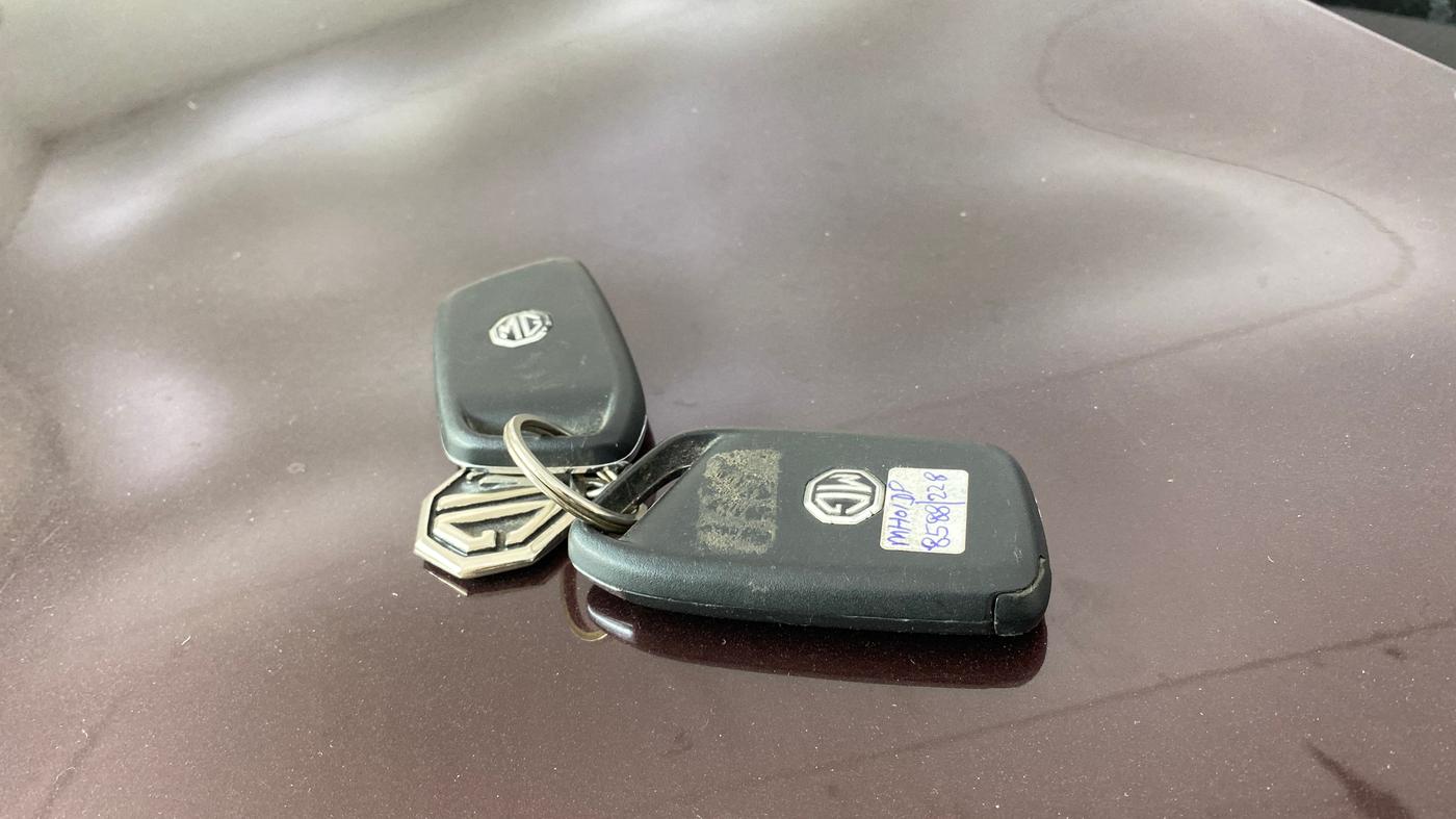 2021 MG HECTOR SHARP 1.5 DCT PETROL, Petrol, Automatic, 20,048 km, Key Close Up