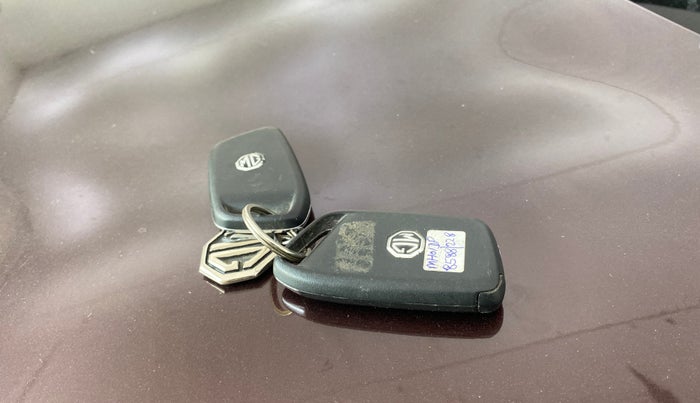 2021 MG HECTOR SHARP 1.5 DCT PETROL, Petrol, Automatic, 19,913 km, Key Close Up