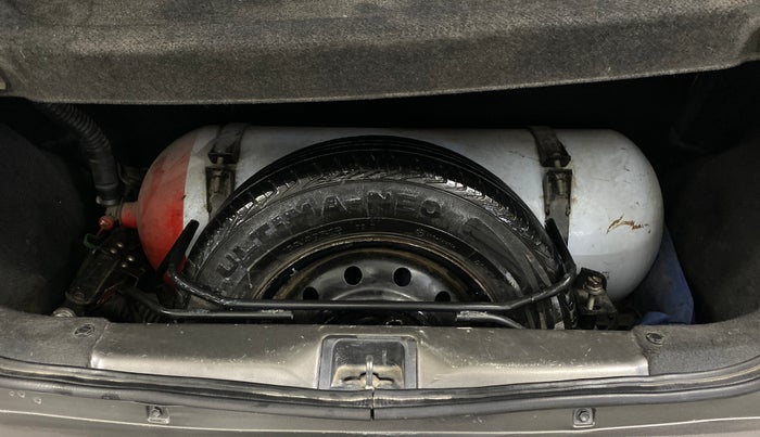 2020 Maruti New Wagon-R LXI CNG 1.0, CNG, Manual, 92,570 km, Boot Inside