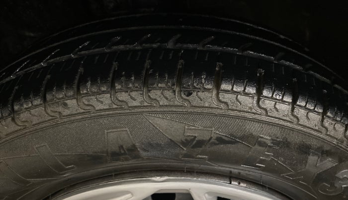 2020 Maruti New Wagon-R LXI CNG 1.0, CNG, Manual, 92,570 km, Left Front Tyre Tread