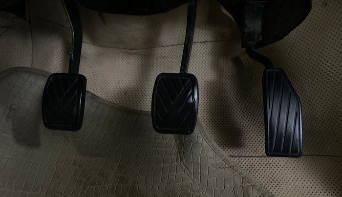 2020 Maruti New Wagon-R LXI CNG 1.0, CNG, Manual, 92,570 km, Pedals