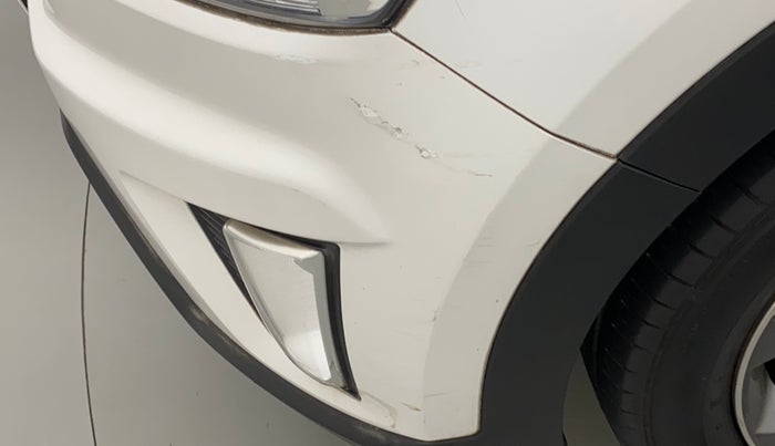 2016 Hyundai Creta SX PLUS AT 1.6 DIESEL, Diesel, Automatic, 72,821 km, Front bumper - Minor scratches