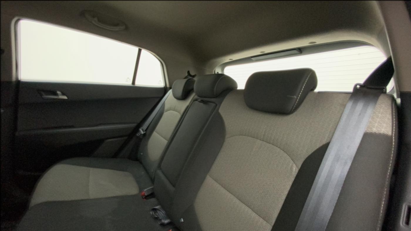2016 Hyundai Creta SX PLUS AT 1.6 DIESEL, Diesel, Automatic, 72,821 km, Right Side Rear Door Cabin