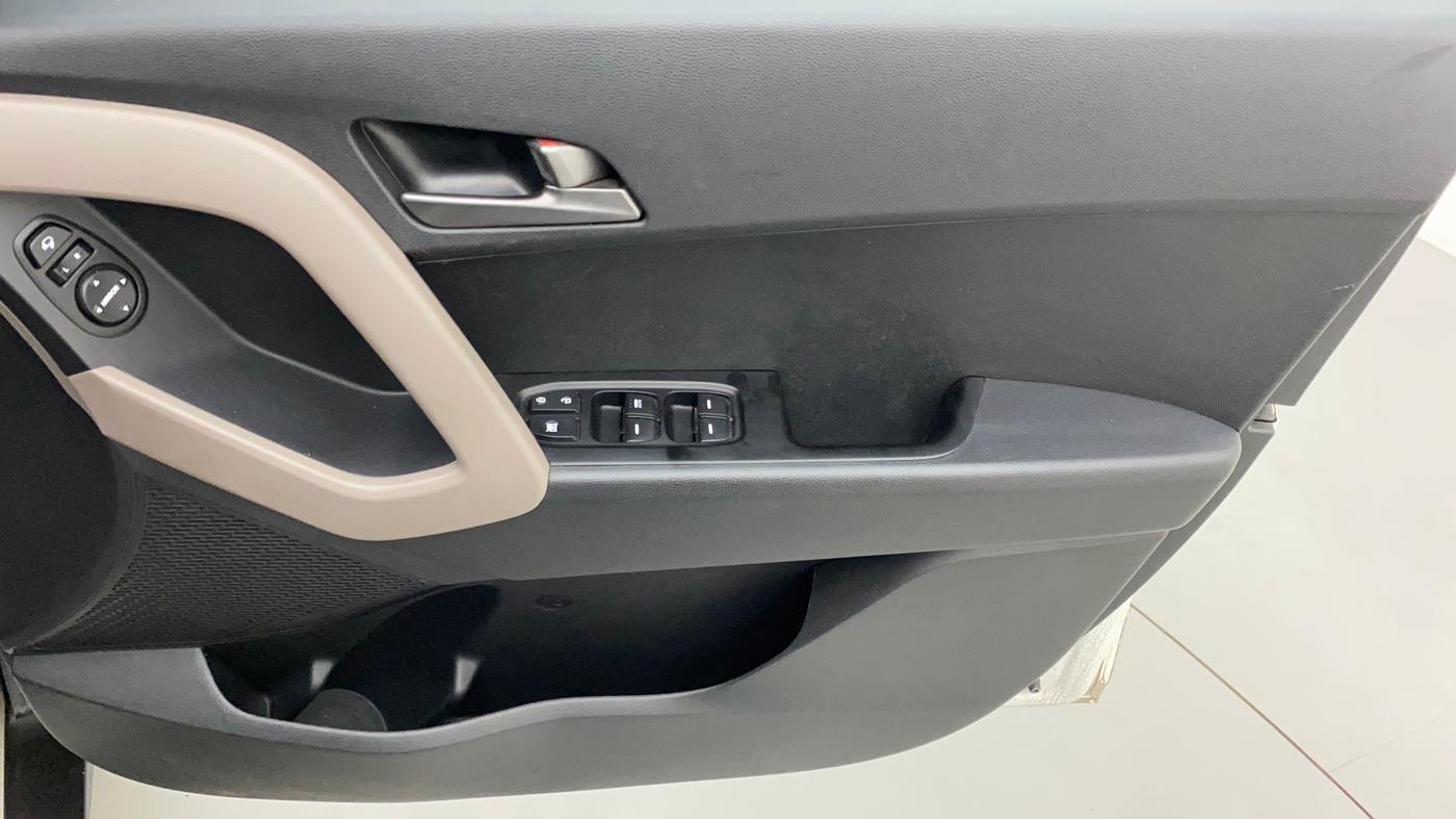2016 Hyundai Creta SX PLUS AT 1.6 DIESEL, Diesel, Automatic, 72,821 km, Driver Side Door Panels Control
