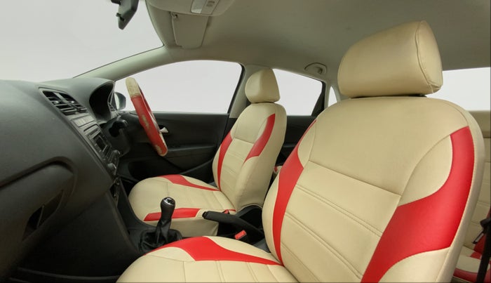 2018 Volkswagen Ameo COMFORTLINE 1.0L, Petrol, Manual, 31,183 km, Right Side Front Door Cabin