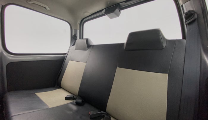 2021 Maruti Eeco 7 STR, Petrol, Manual, 17,706 km, Third Seat Row ( optional )