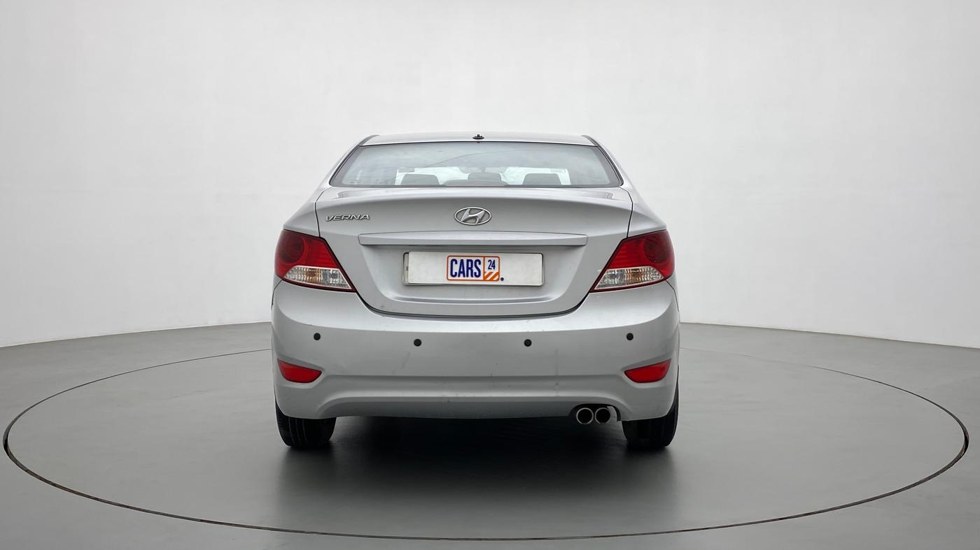 2014 Hyundai Verna FLUIDIC 1.4 VTVT, CNG, Manual, 82,980 km, Back/Rear