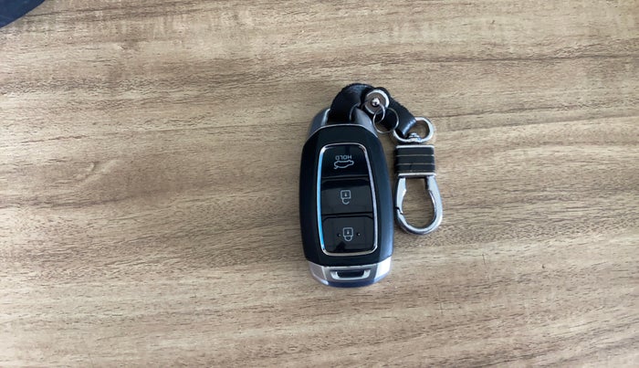 2020 Hyundai Verna 1.6 CRDI SX, Diesel, Manual, 93,192 km, Key Close Up