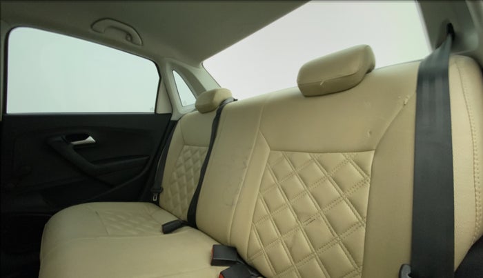 2019 Volkswagen Ameo Trendline 1.0, Petrol, Manual, 64,258 km, Right Side Rear Door Cabin