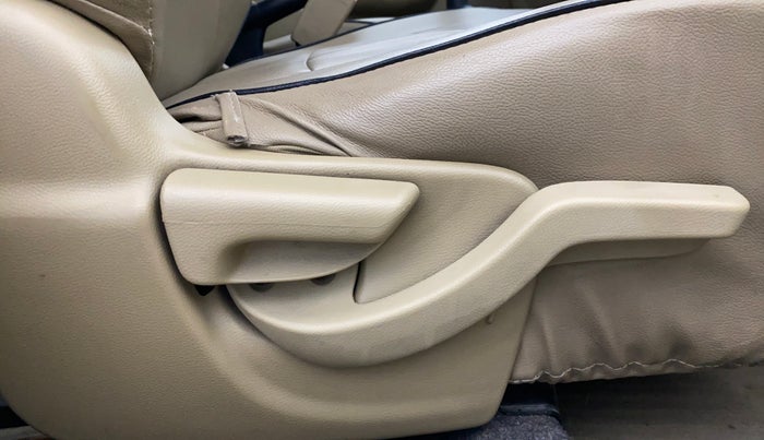 2017 Honda Amaze 1.2L I-VTEC S OPT, Petrol, Manual, 66,508 km, Driver Side Adjustment Panel