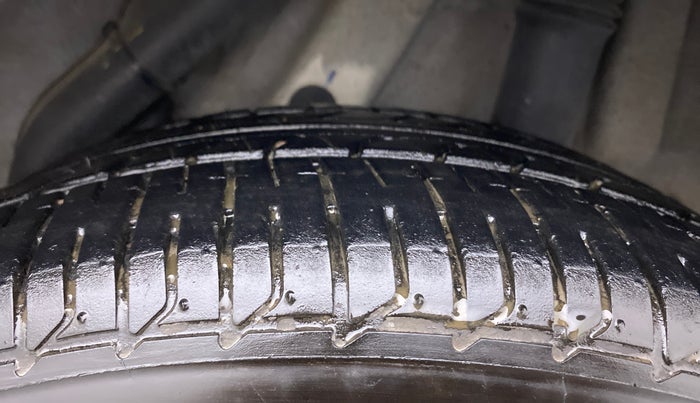 2021 Hyundai Verna SX (O)1.5 VTVT, Petrol, Manual, 18,799 km, Left Rear Tyre Tread