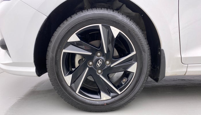 2021 Hyundai Verna SX (O)1.5 VTVT, Petrol, Manual, 18,799 km, Left Front Wheel