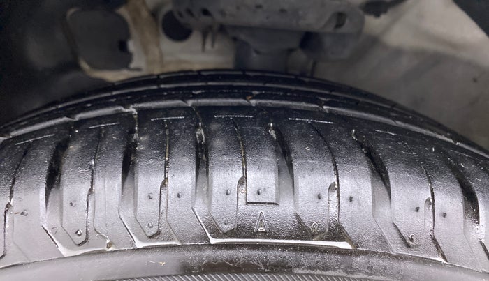 2021 Hyundai Verna SX (O)1.5 VTVT, Petrol, Manual, 18,799 km, Left Front Tyre Tread