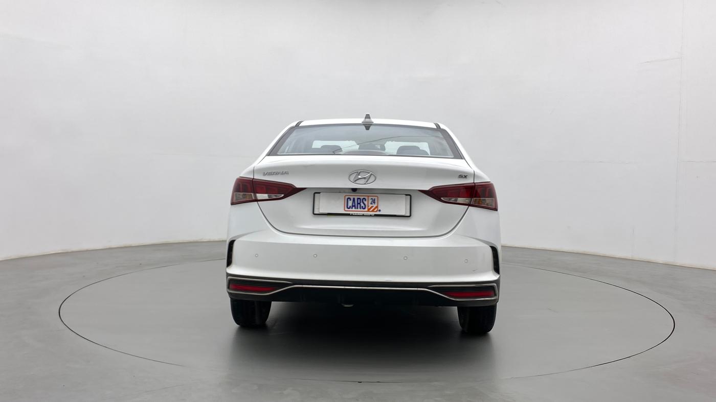 2021 Hyundai Verna SX (O)1.5 VTVT, Petrol, Manual, 18,799 km, Back/Rear