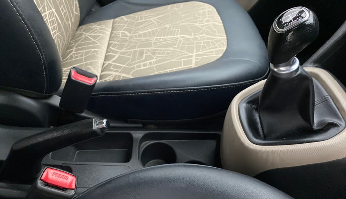2018 Hyundai Grand i10 SPORTZ 1.2 KAPPA VTVT, Petrol, Manual, 65,455 km, Gear Lever