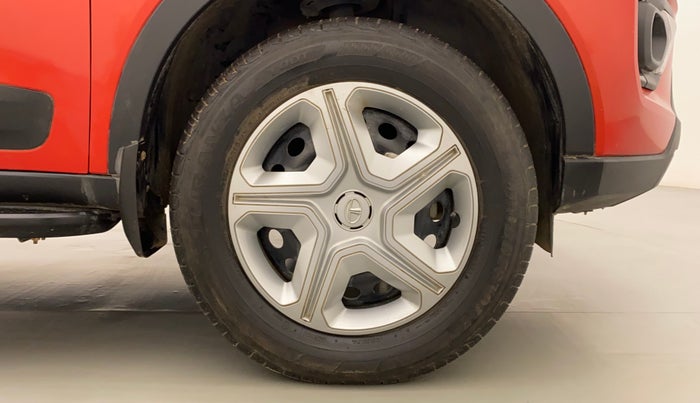 2021 Tata NEXON XMA PETROL, Petrol, Automatic, 14,244 km, Right Front Wheel