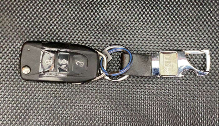 2021 Tata NEXON XMA PETROL, Petrol, Automatic, 14,244 km, Key Close Up