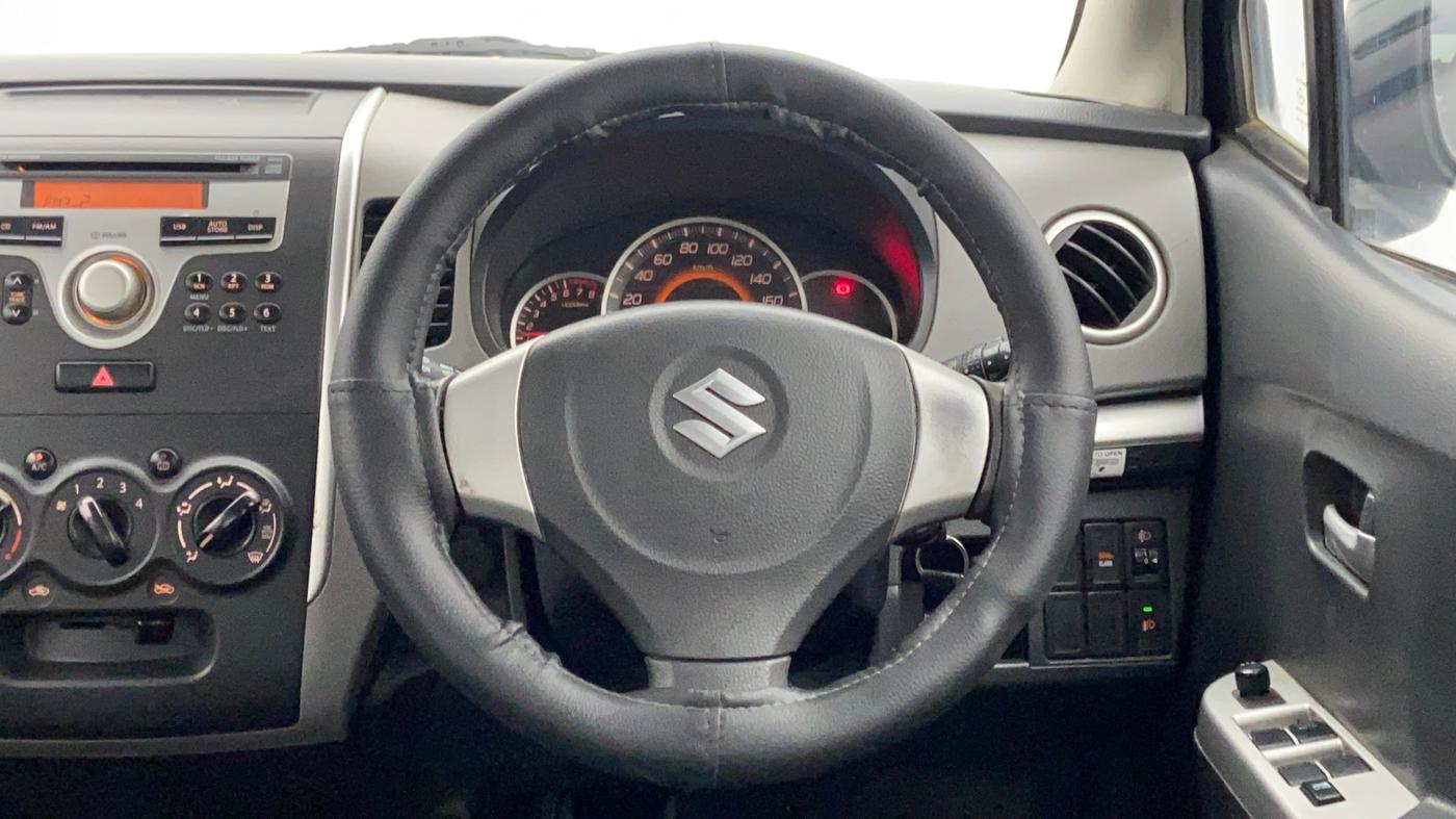 2012 Maruti Wagon R 1.0 VXI, Petrol, Manual, 53,831 km, Steering Wheel