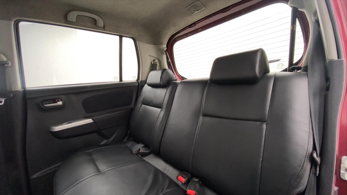 2012 Maruti Wagon R 1.0 VXI, Petrol, Manual, 53,831 km, Right Side Rear Door Cabin View