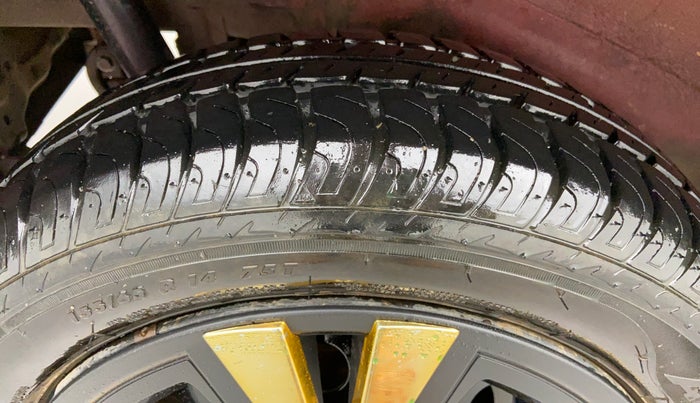 2012 Maruti Wagon R 1.0 VXI, Petrol, Manual, 53,831 km, Right Rear Tyre Tread