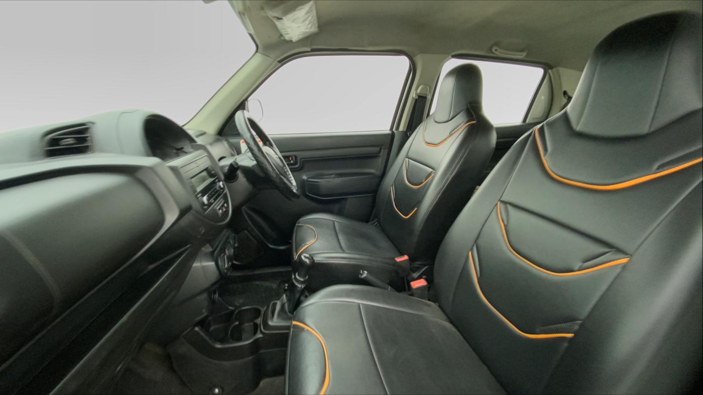 2020 Maruti S PRESSO VXI CNG, CNG, Manual, 68,657 km, Right Side Front Door Cabin