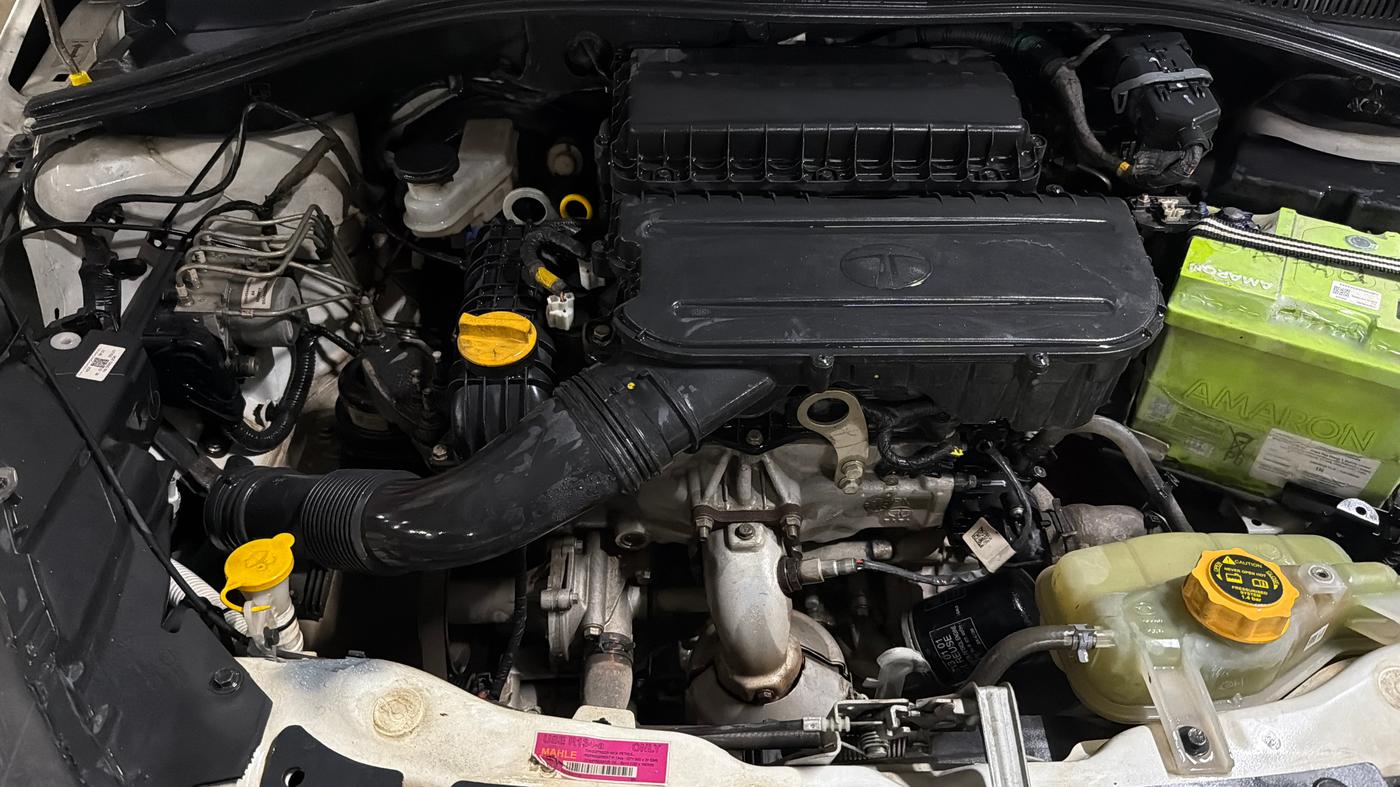 2024 Tata TIGOR XZ CNG, CNG, Manual, 79,353 km, Engine View - Right