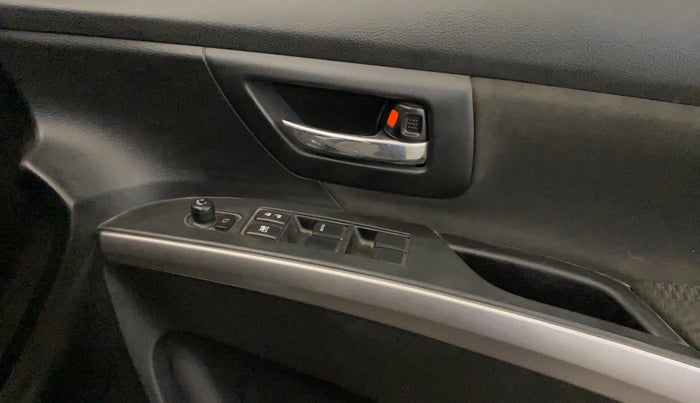 2020 Maruti S Cross DELTA AT1.5, Petrol, Automatic, 1,16,328 km, Driver Side Door Panels Control