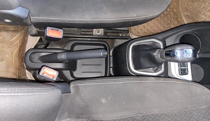 2018 Datsun Redi Go T(O) 1.0 AMT, Petrol, Automatic, 27,921 km, Gear Lever