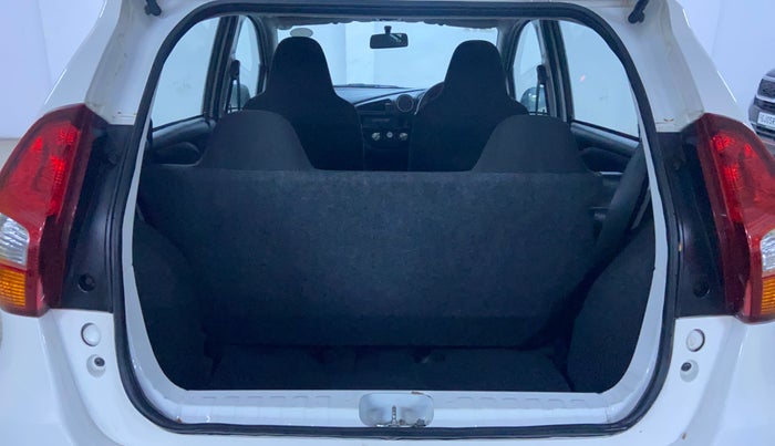 2018 Datsun Redi Go T(O) 1.0 AMT, Petrol, Automatic, 27,921 km, Boot Inside