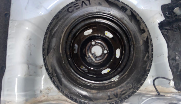 2018 Datsun Redi Go T(O) 1.0 AMT, Petrol, Automatic, 27,921 km, Spare Tyre