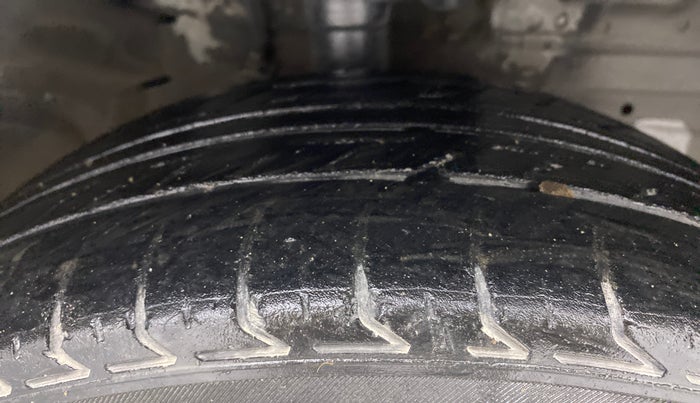 2014 Nissan Micra XV CVT, Petrol, Automatic, 57,818 km, Right Front Tyre Tread